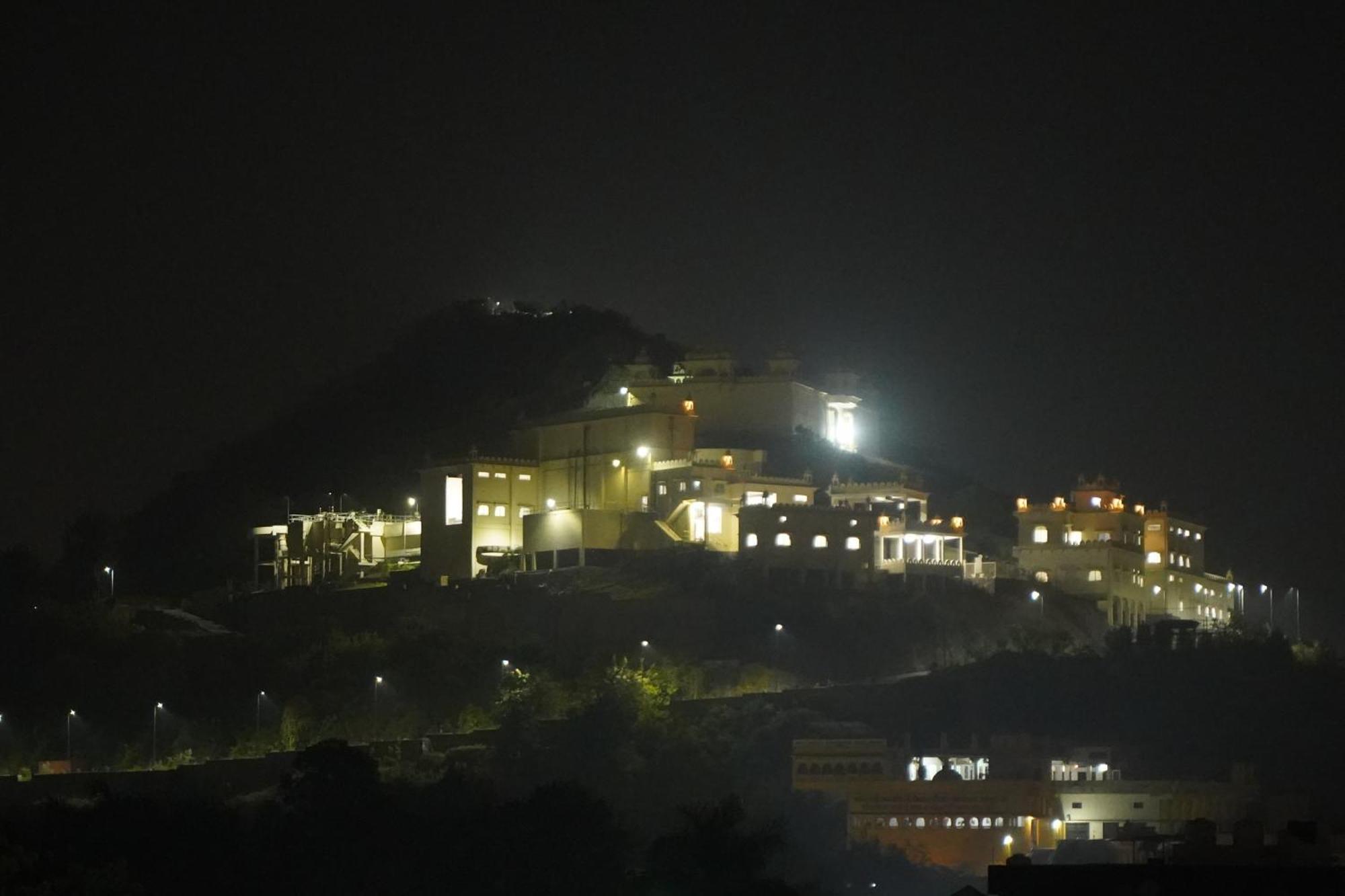 Shri Daulat Villas Udaipur Exteriör bild